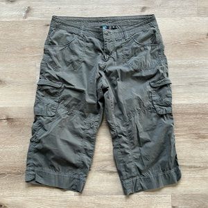Kuhl capri (Kapri)  hiking women’s pants size 12 dark gray
